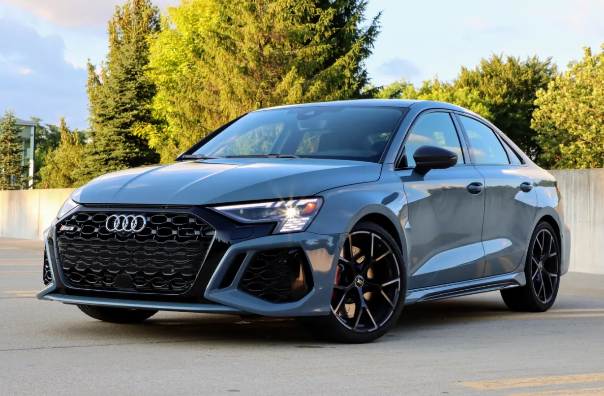 Audi RS 3 Exterior Design
