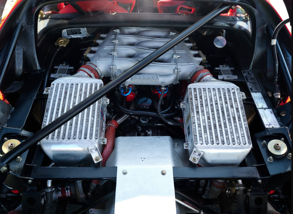 Ferrari F40 Engine and Performance