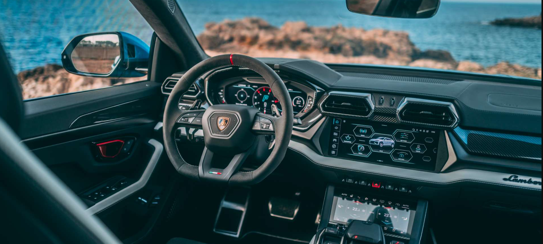 Lamborghini Urus Interior Features